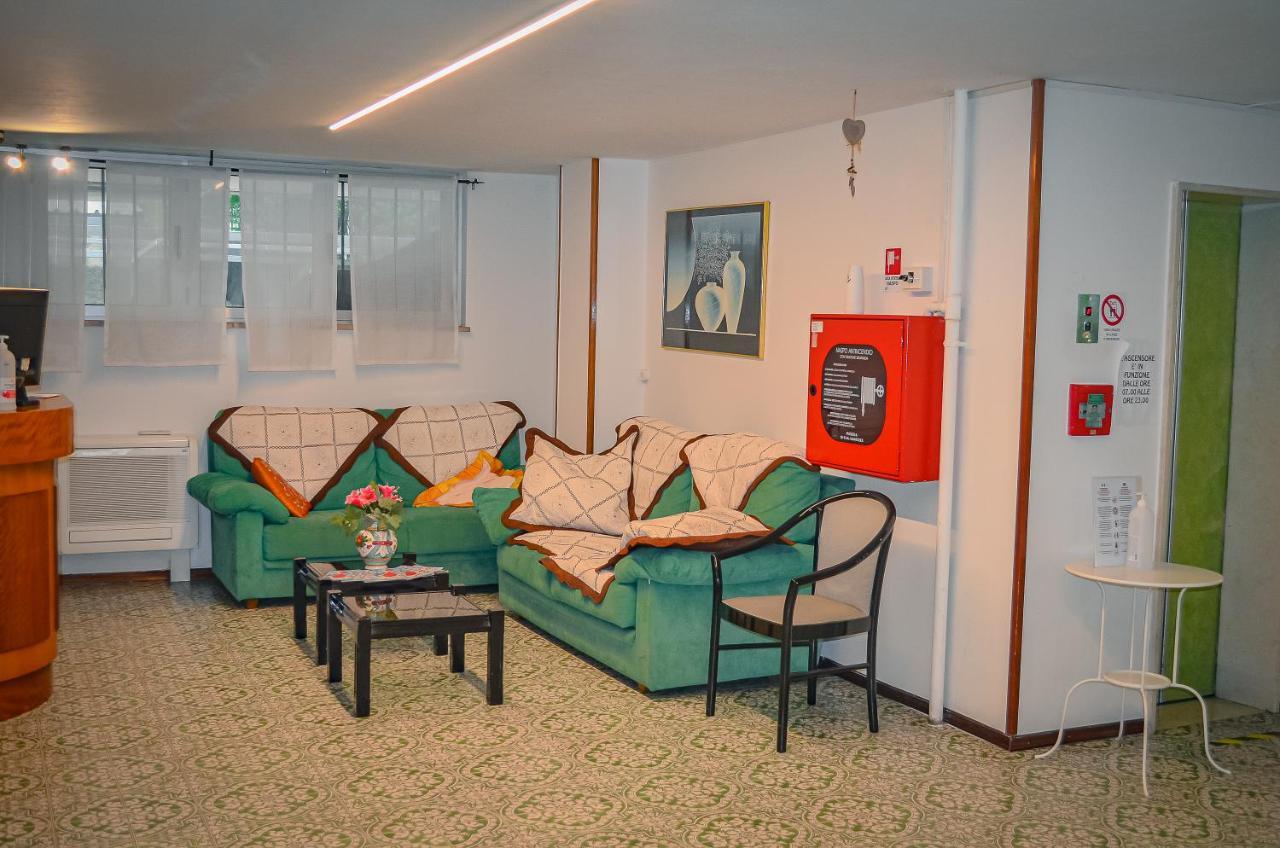 Hotel Stradiot Rimini Esterno foto