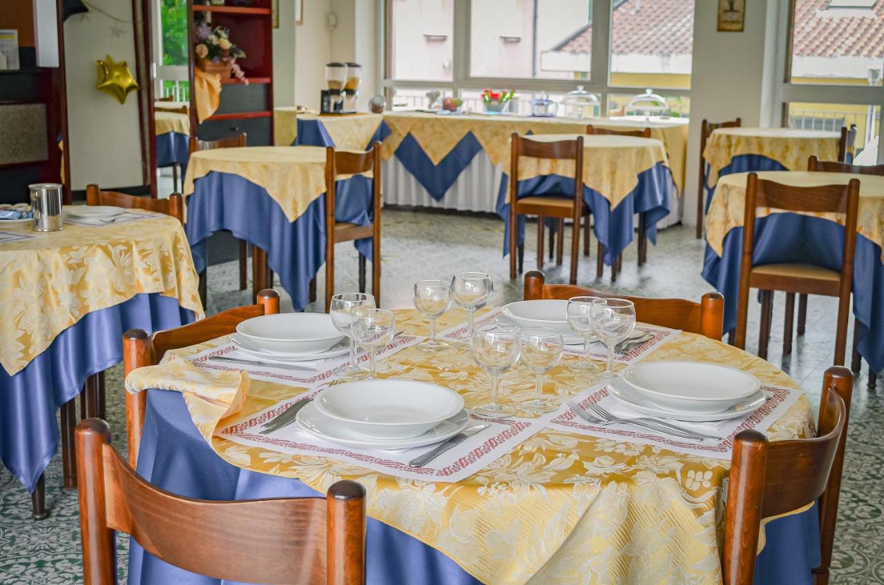 Hotel Stradiot Rimini Esterno foto